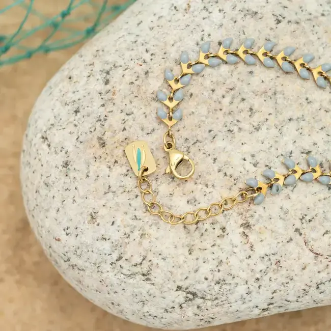 Against the Current Bracelet Gold