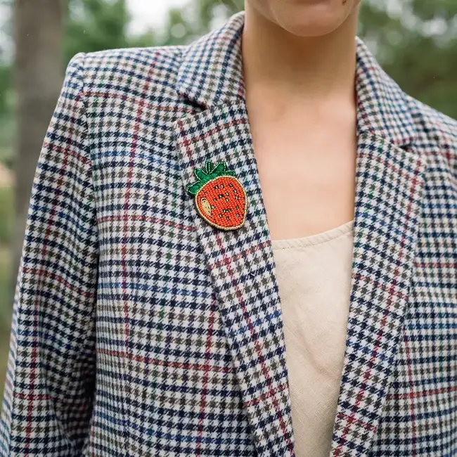 Bala Mani Beaded Brooch Pin - Strawberry