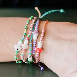 Guatemala Mushroom Beaded String Bracelet