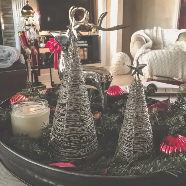 Gold Star Wrapped Wire Tree - Large