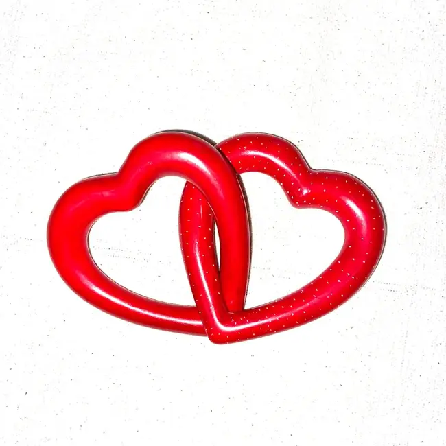 Entwined Red Hearts Soapstone
