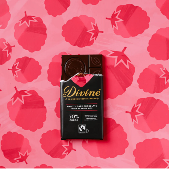 Divine 70% Raspberries Dark Chocolate Bar 85g