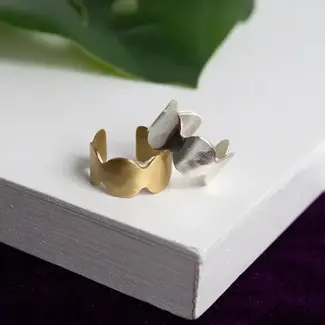 India Ring - Brass Moon Chain