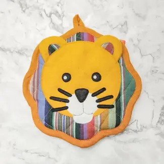 Guatemala Lion Dual-Purpose Trivet & Pot Holder