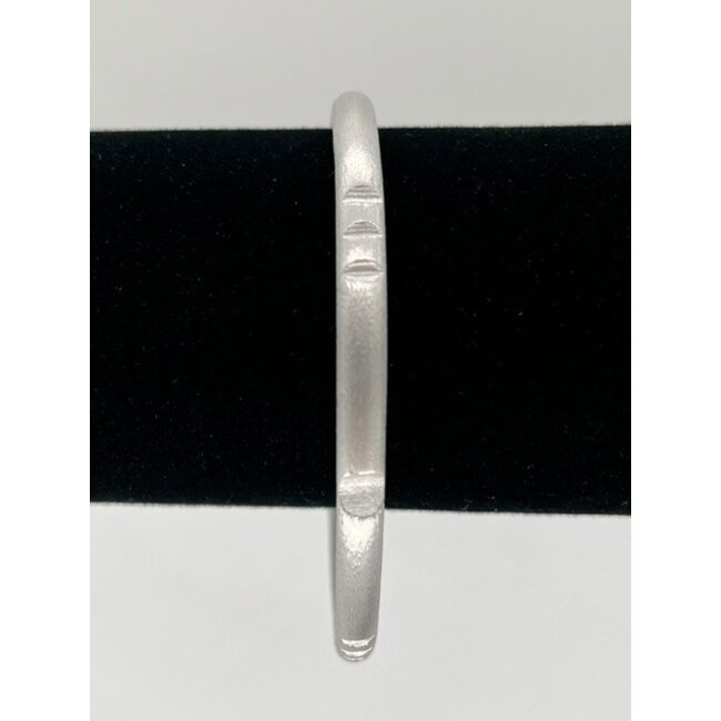 Bracelet - Bombshell Bangle