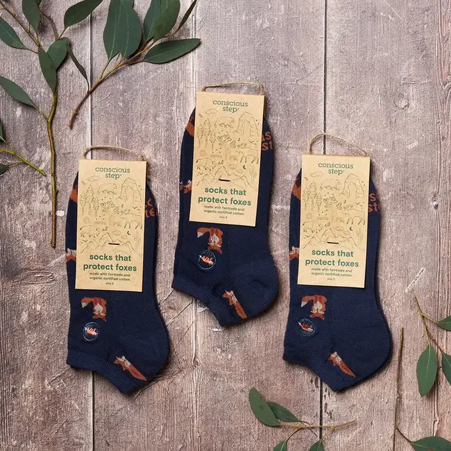 Conscious Step Ankle Socks that Protect Foxes