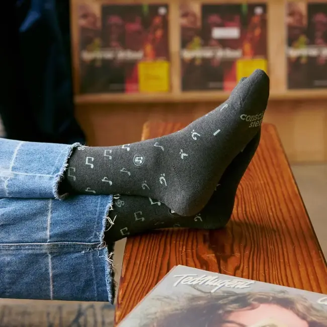 Conscious Step Socks that Support Music - Gray Music Notes