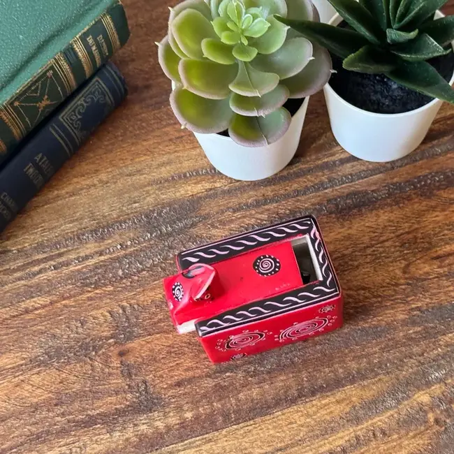 Pop Up Soapstone  Snake & Frog Game