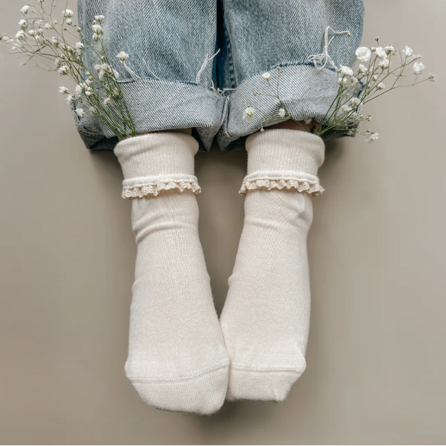 Q Kids Socks - Undyed Lace