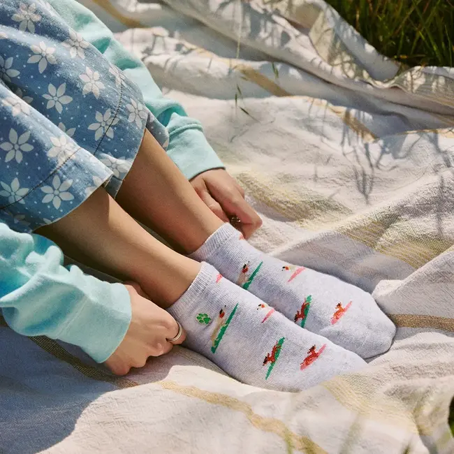 Conscious Step Ankle Socks That Save Dogs - Surfing Pups