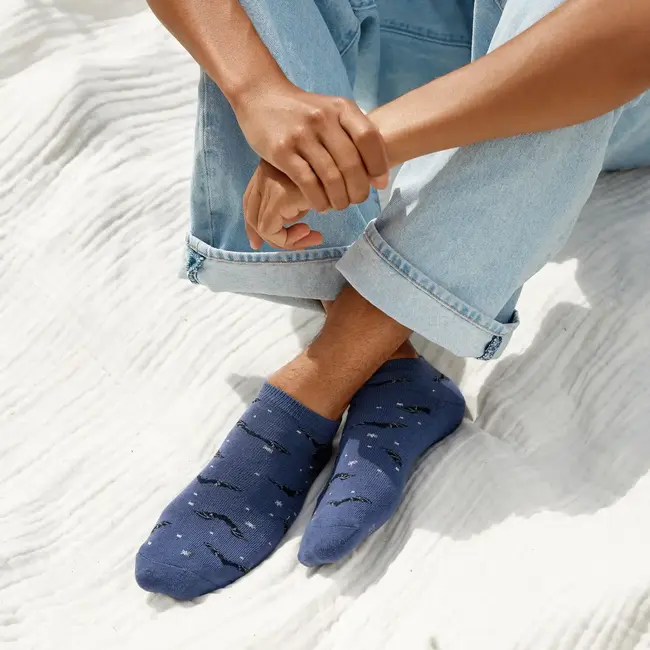 Conscious Step Ankle Socks That Protect Bats