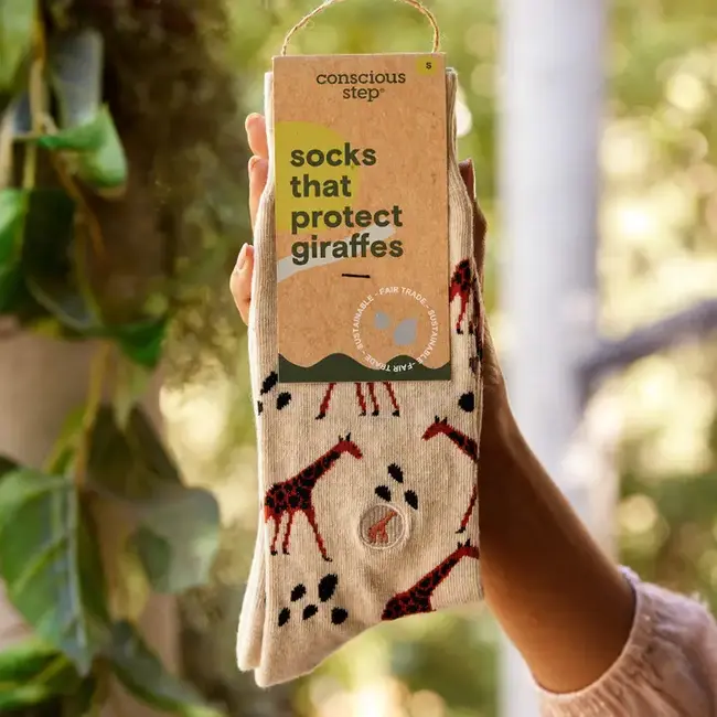 Conscious Step Crew Socks That Protect Giraffes