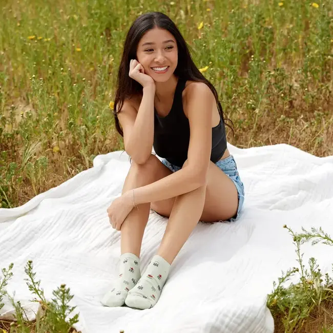 Conscious Step Ankle Socks That Plant Trees - Green Tulips