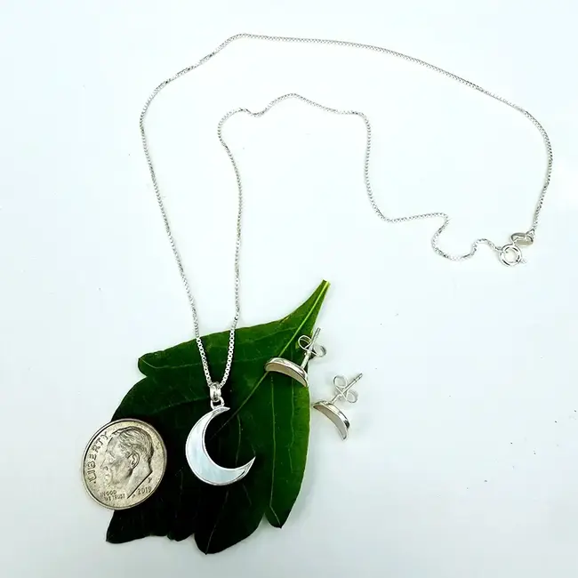 Necklace - Mother of Pearl Moon Sterling Silver