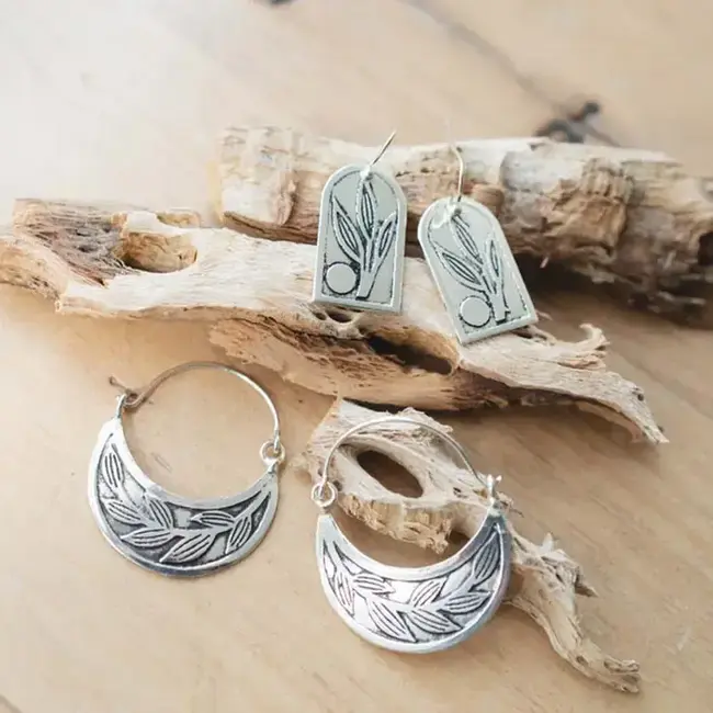 Earrings - Patra Leaf Drop