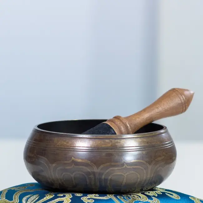 Singing Bowl - Bronze Lotus 5.25"