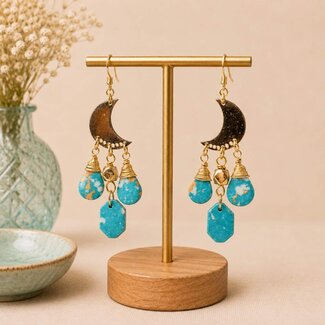 India Earrings - Moon with 3 Stones
