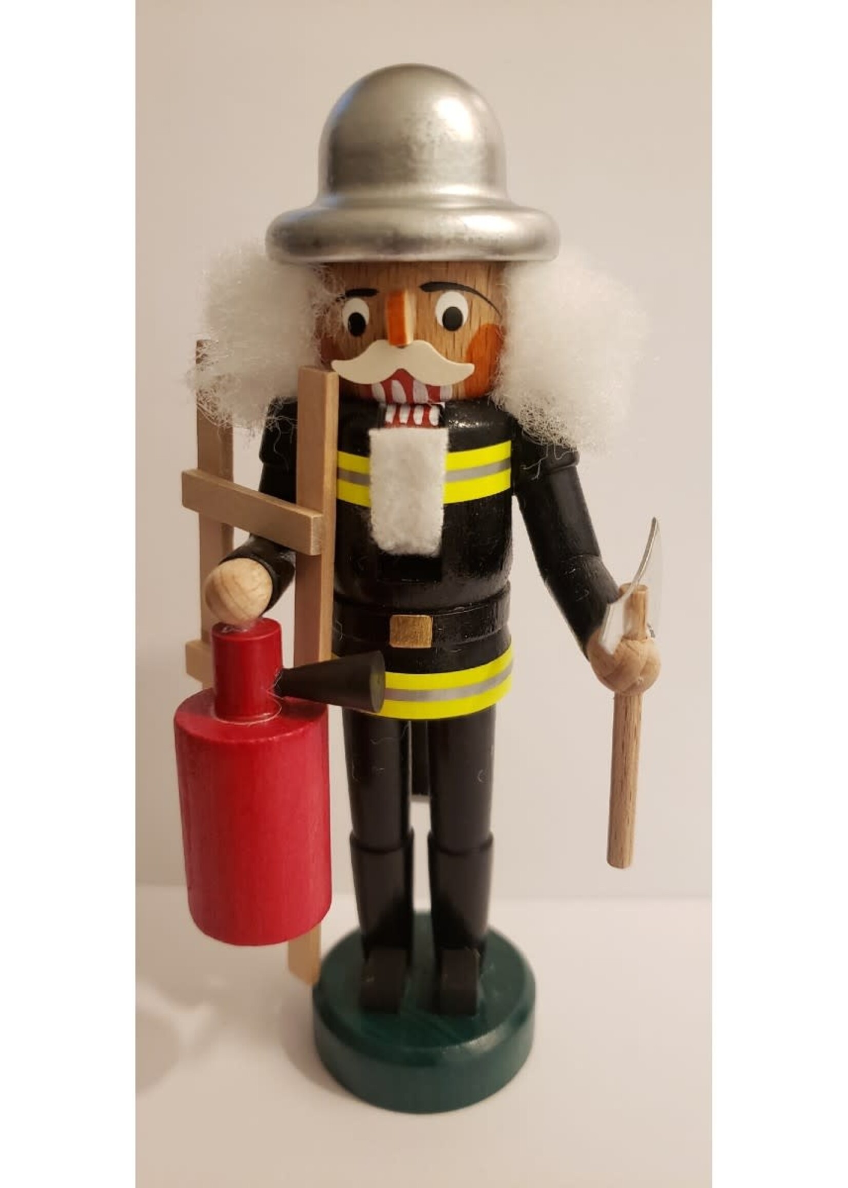 071/171 Nutcracker Mini Fireman - Approx 5 inches