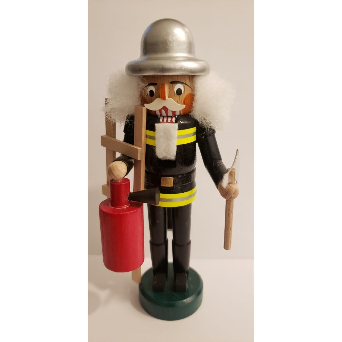 Heidenreich 071/171 Nutcracker Mini Fireman - Approx 5 inches