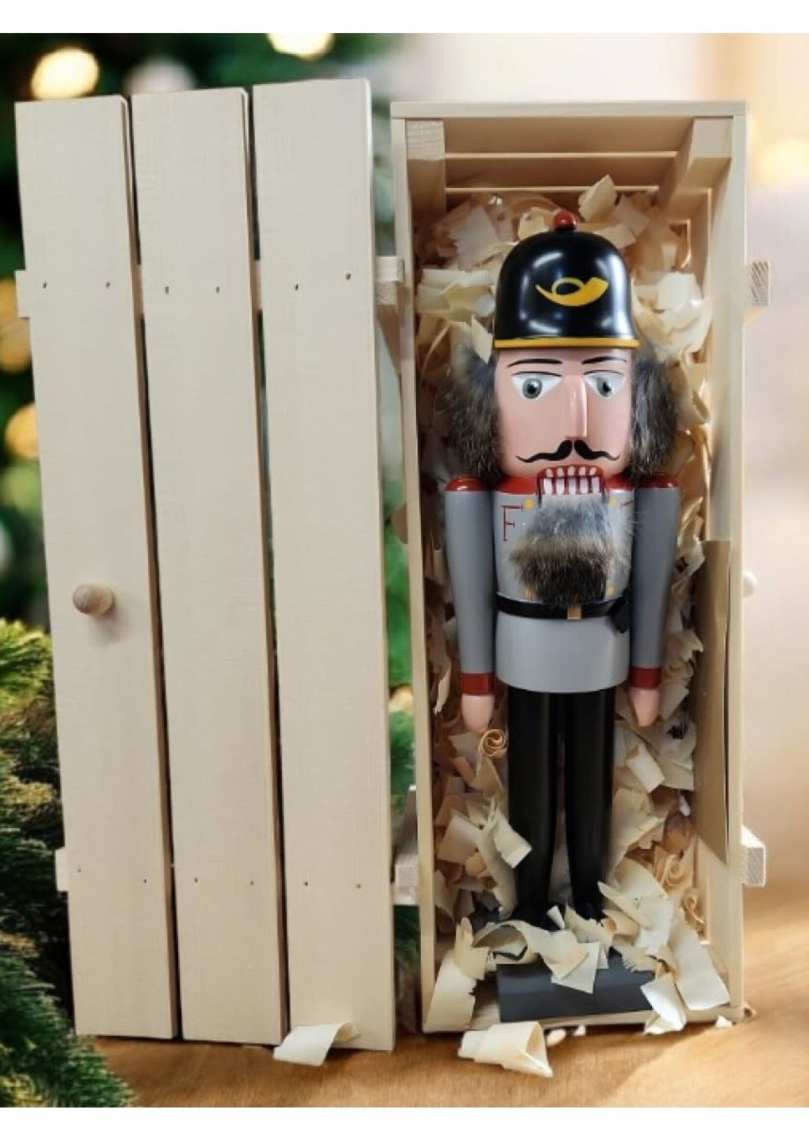 M8#5 Fuchtner Firefighter Limited Edition Nutcracker