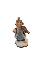 Hubrig 110h2103 Winter Girl with Violin