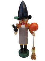 Heidenreich 071/166  Heidenreich Nutcracker - Mini Witch   Approx 5 inches