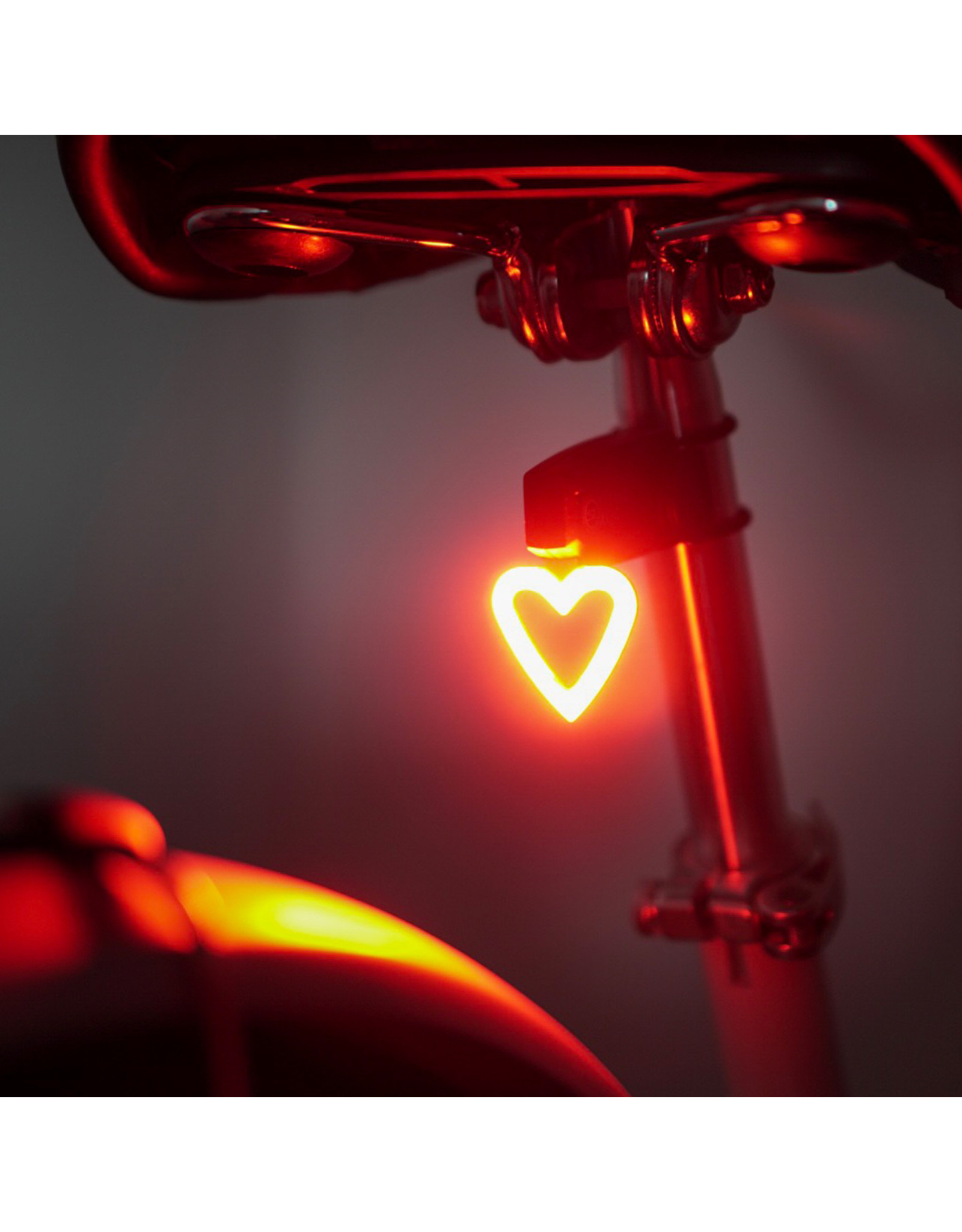 Sunlite LIGHT SUNLT RR HEARTTHROB USB BK