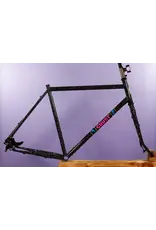 Crust Crust Evasion Frame