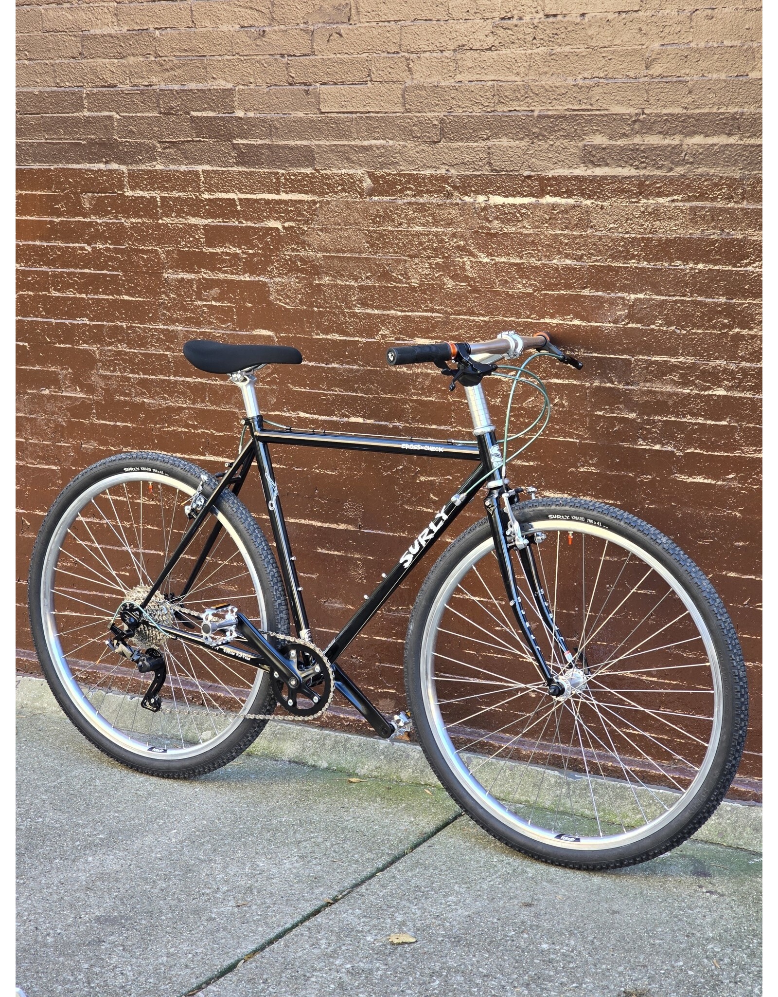 Surly long haul trucker flat rouillier bar