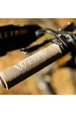 Wolf Tooth Components Wolf Tooth Echo Lock On Grips COLORED RUBBER
