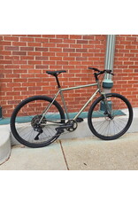 Wilde Rambler Flat Bar Di2 Cues Auto Shift 1x11 LG Sage