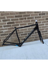 Salsa Warroad C 700 frameset - 700c, Carbon, Gloss Black, Silver Accents, 54.5cm Previously built with hollowtech 2 and Headset