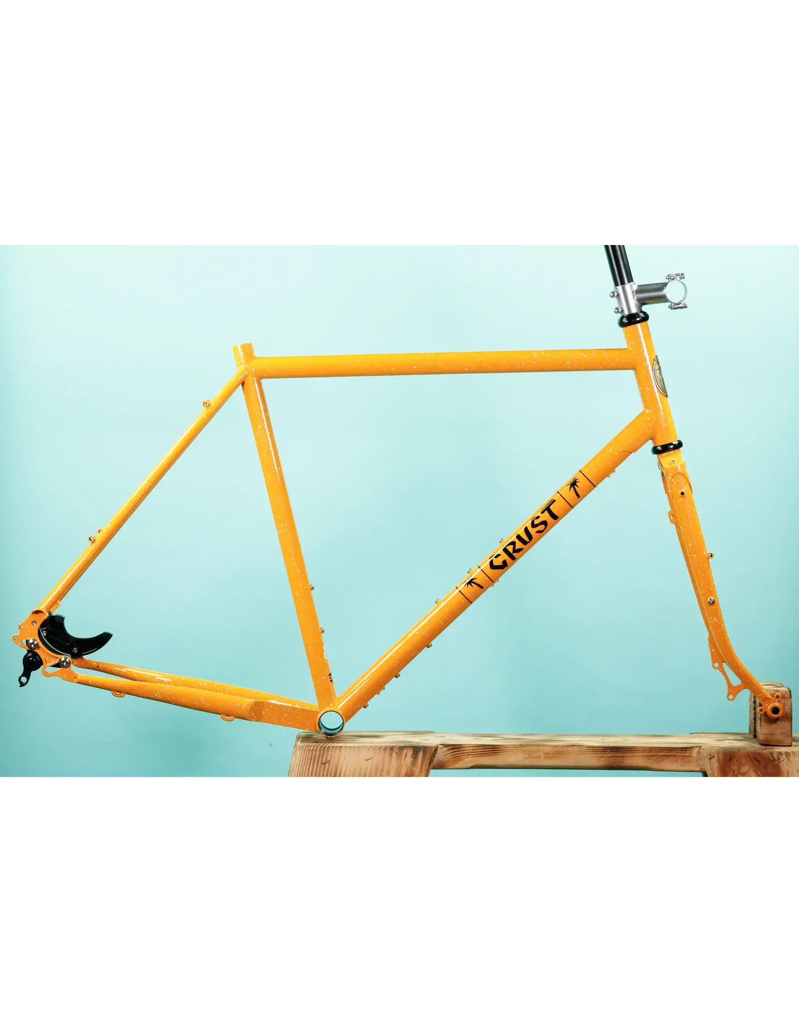 Crust Crust Evasion Frame