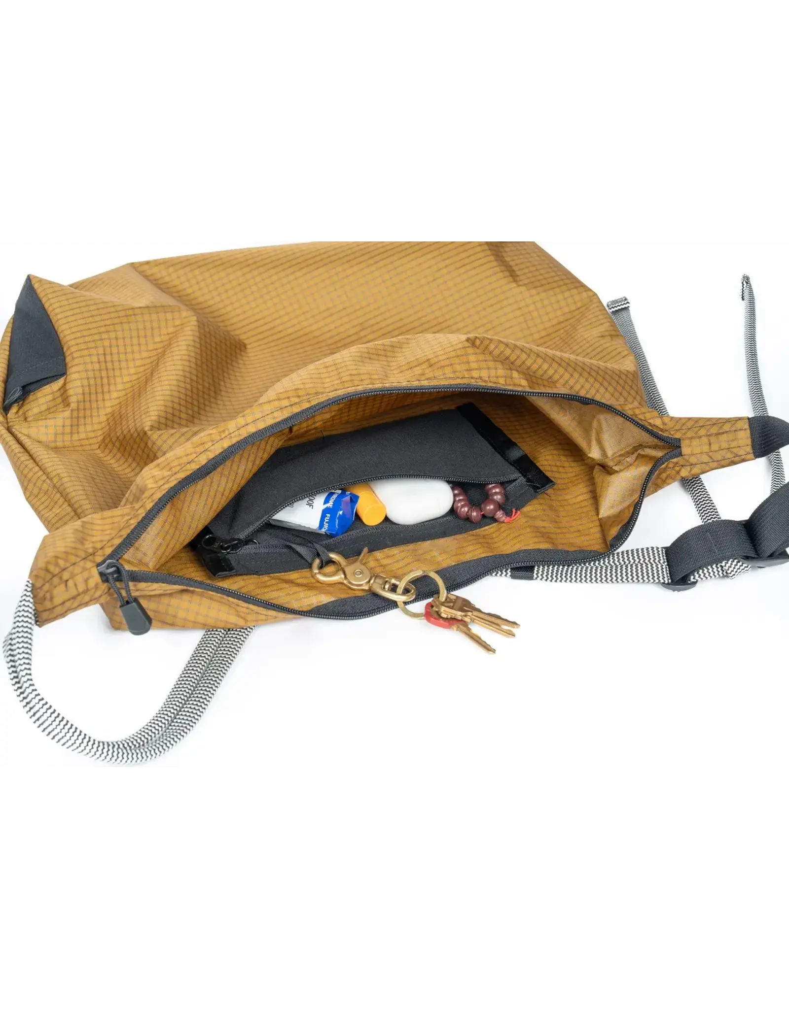 outer shell Outer Shell Magic Tote