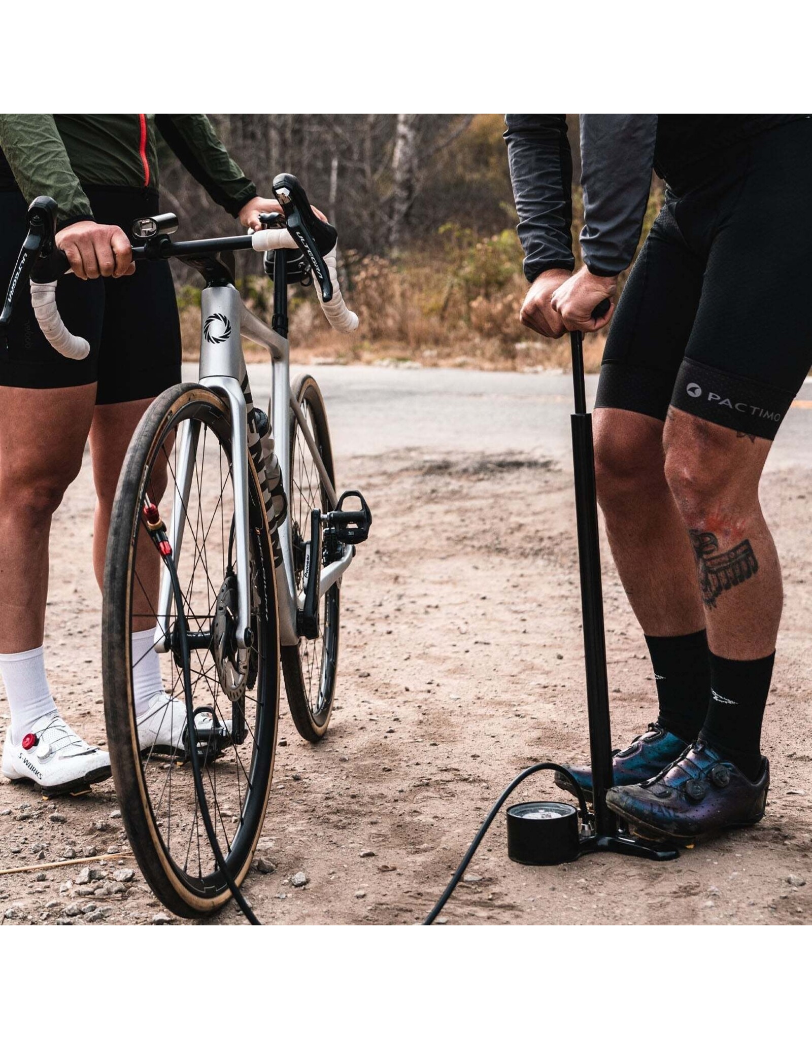 Lezyne Lezyne Classic Floor Pump: Black