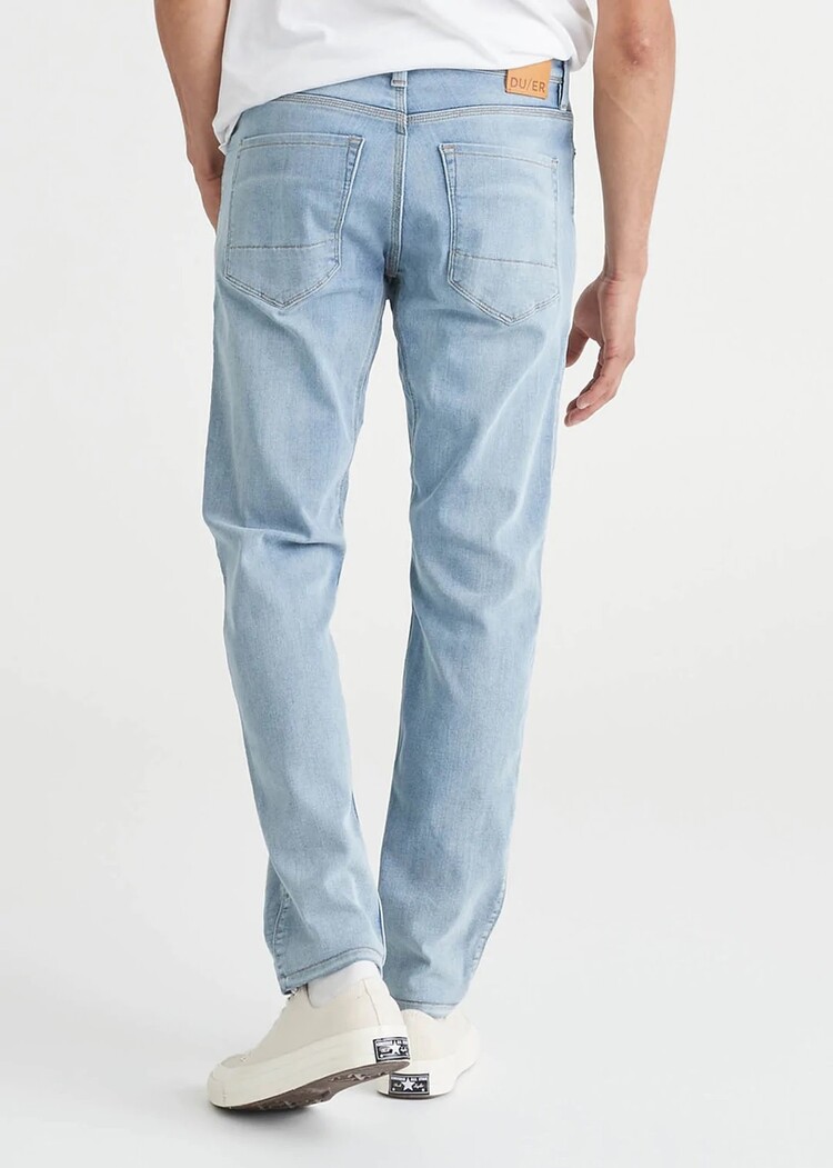 DUER PERFORMANCE DENIM SLIM | MODERN BLEACH