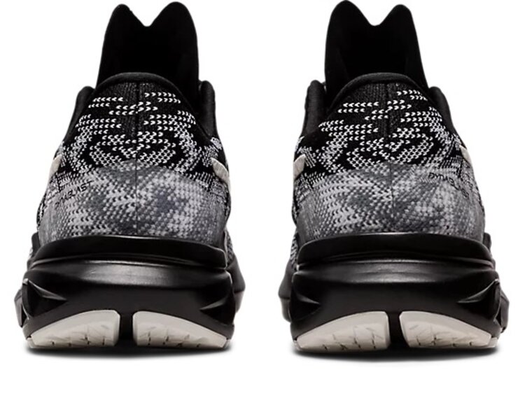 ASICS WOMEN'S DYNABLAST 3 | BLACK/WHITE