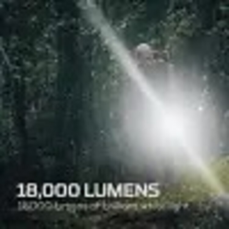 DAVINCI 18000 LUMEN FLASHLIGHT
