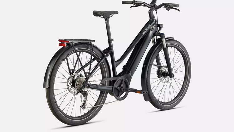 SPECIALIZED VADO 3.0 STEP-THROUGH | CAST BLACK/SILVER