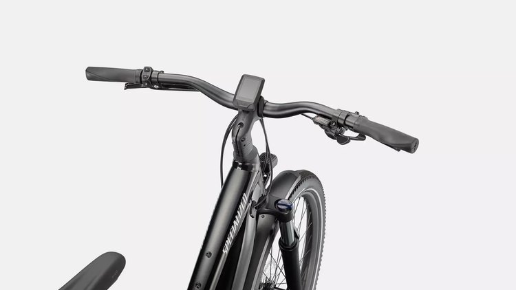 SPECIALIZED VADO 3.0 STEP-THROUGH | CAST BLACK/SILVER