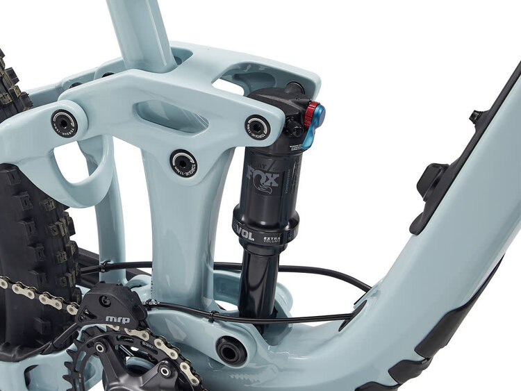 LIV INTRIGUE LT 1 | SOAP SUDS