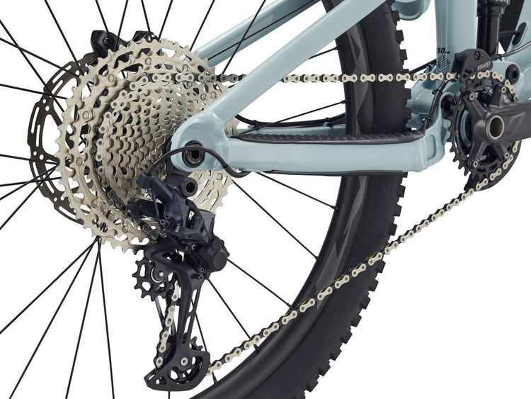 LIV INTRIGUE LT 1 | SOAP SUDS