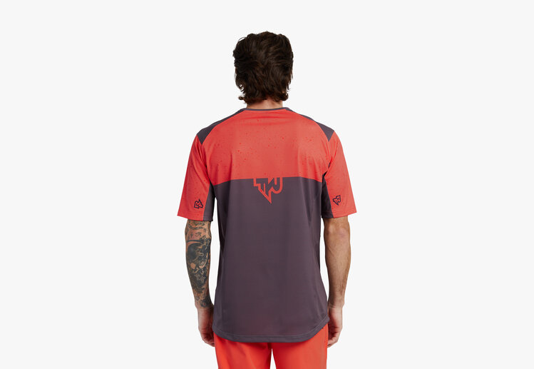 RACEFACE MEN'S INDY S/S JERSEY | CORAL