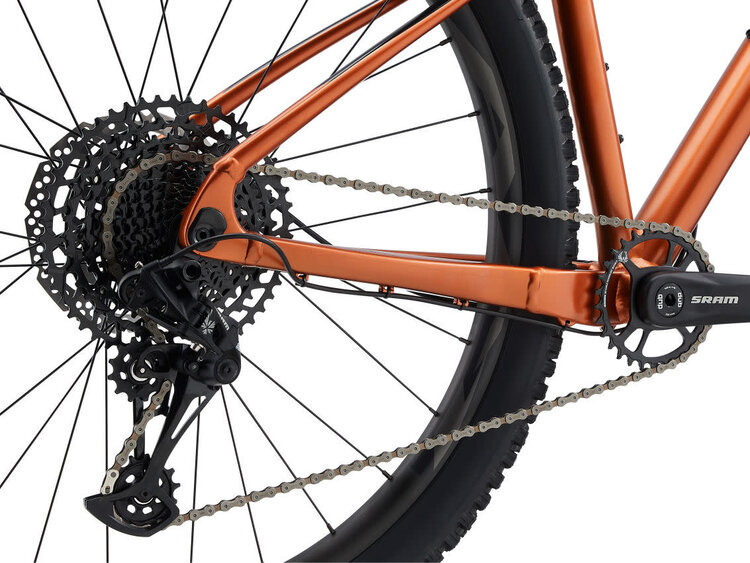 GIANT FATHOM 29 1 | AMBER GLOW | M