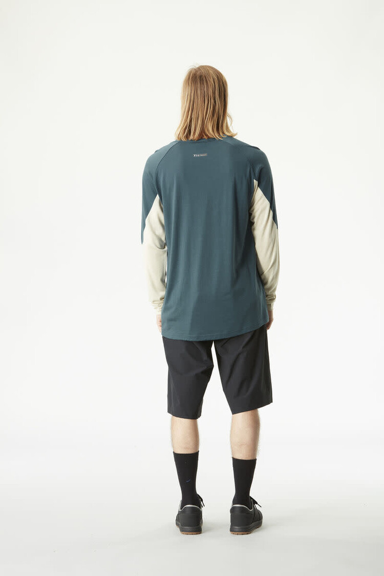 PICTURE ORGANIC MEN'S SALINAR MERINO L/S TEE | DEEP WATER