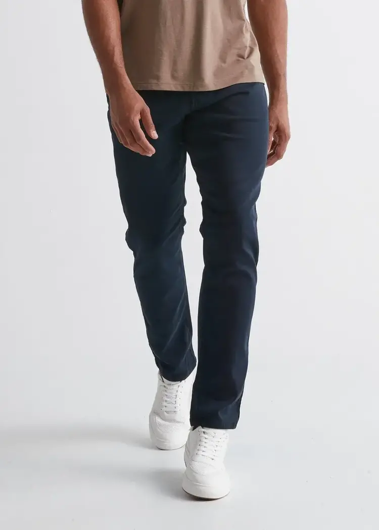 DUER MEN'S NO SWEAT RELAXED TAPER | NAVY