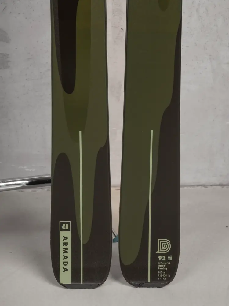 ARMADA DECLIVITY 92 TI SKIS 2024