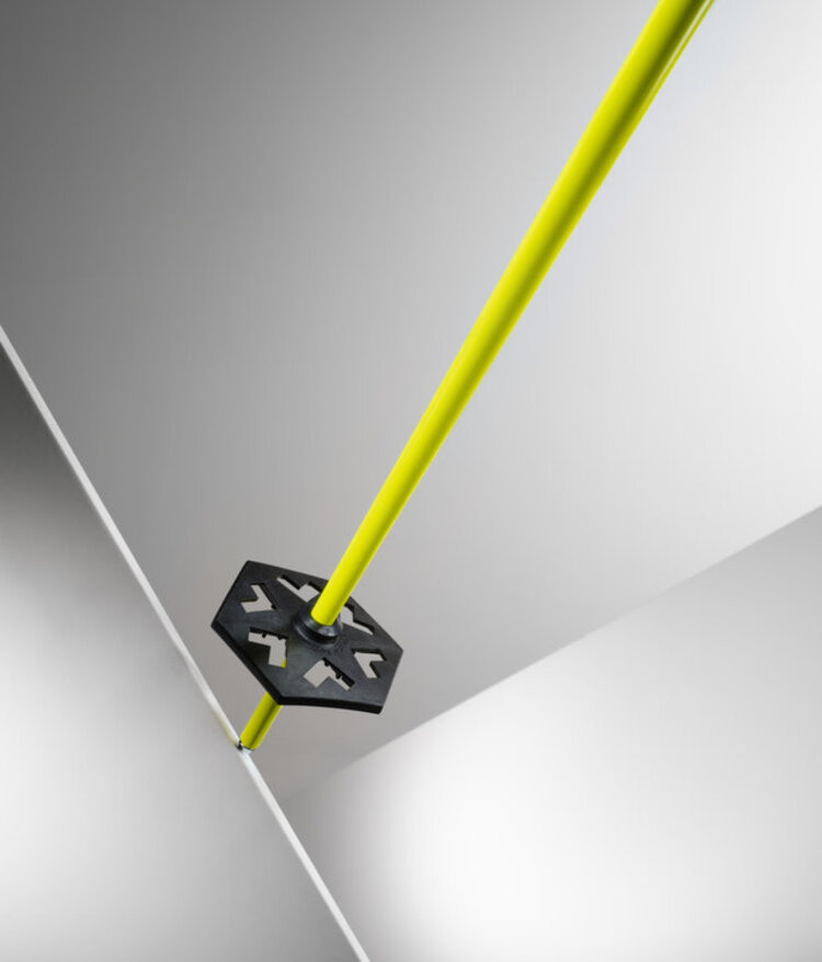 BLACK CROWS META POLES | YELLOW