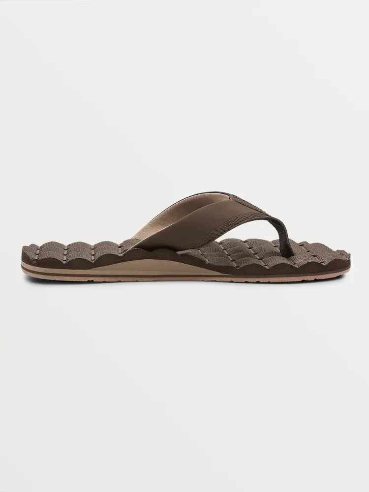 VOLCOM MEN'S RECLINER SANDALS | BROWN
