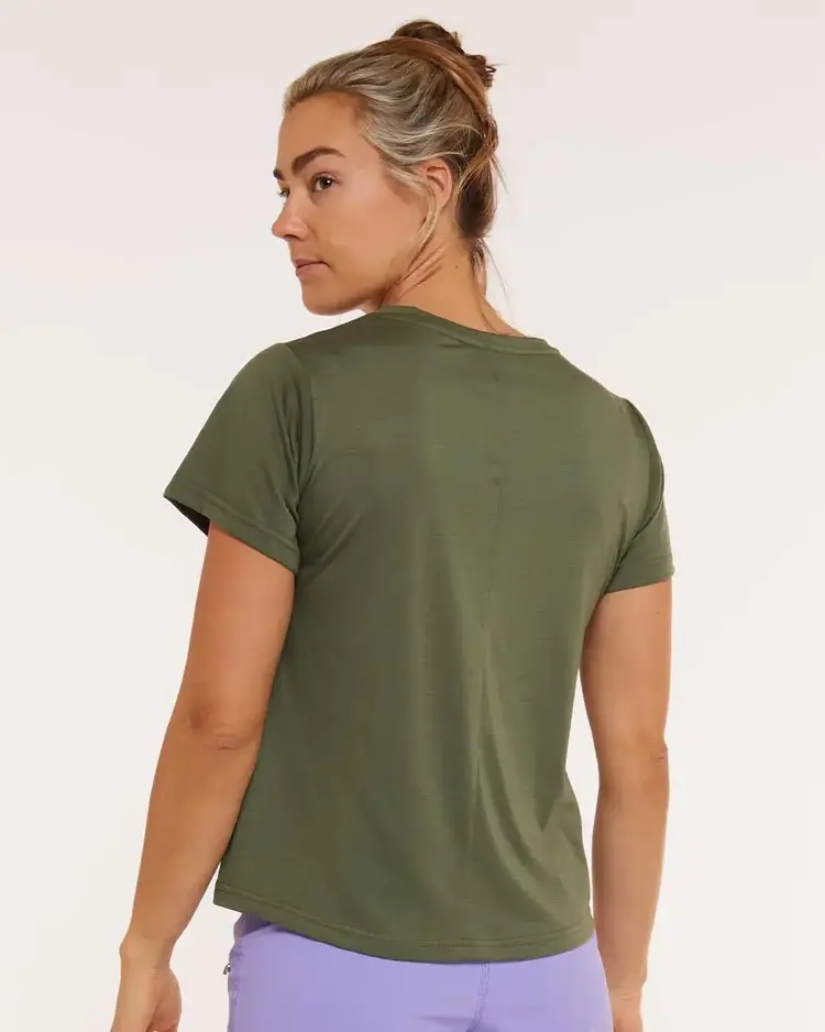 DHARCO WOMEN'S S/S TECH TEE | GARIGAL GREEN